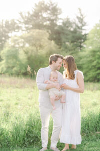 Family photo session in Irwin Park in Fairfield County CT